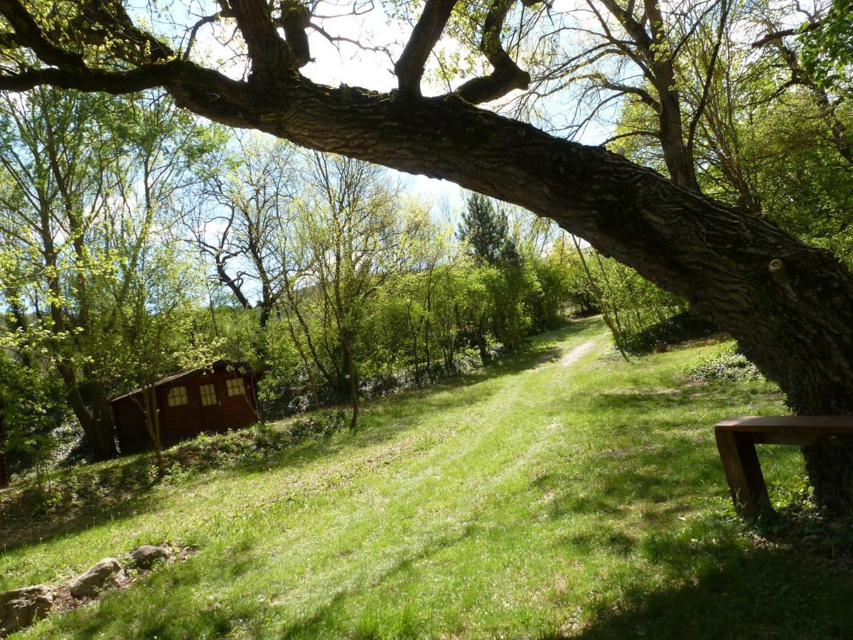 Camping La Vaugelette - Drome Montclar-sur-Gervanne 외부 사진
